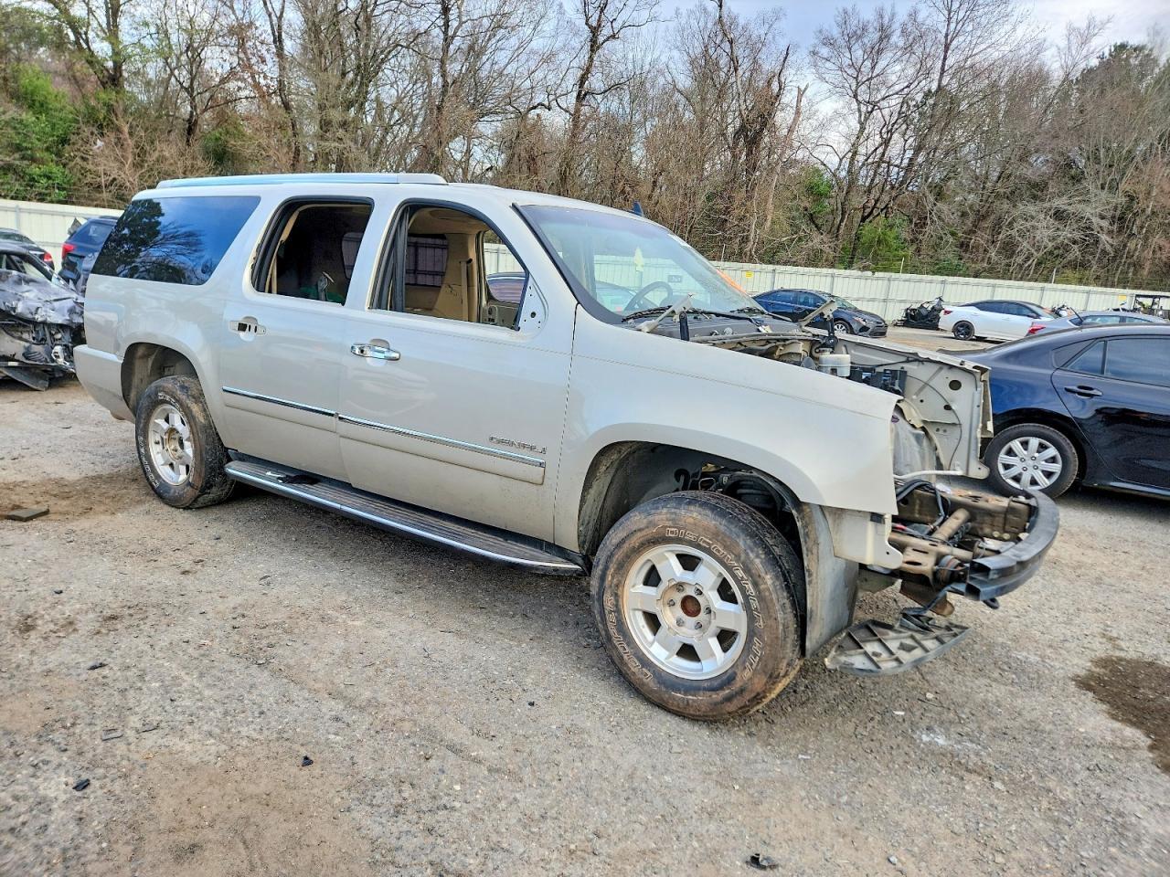 2013 GMC Yukon Xl Denali - Image 4