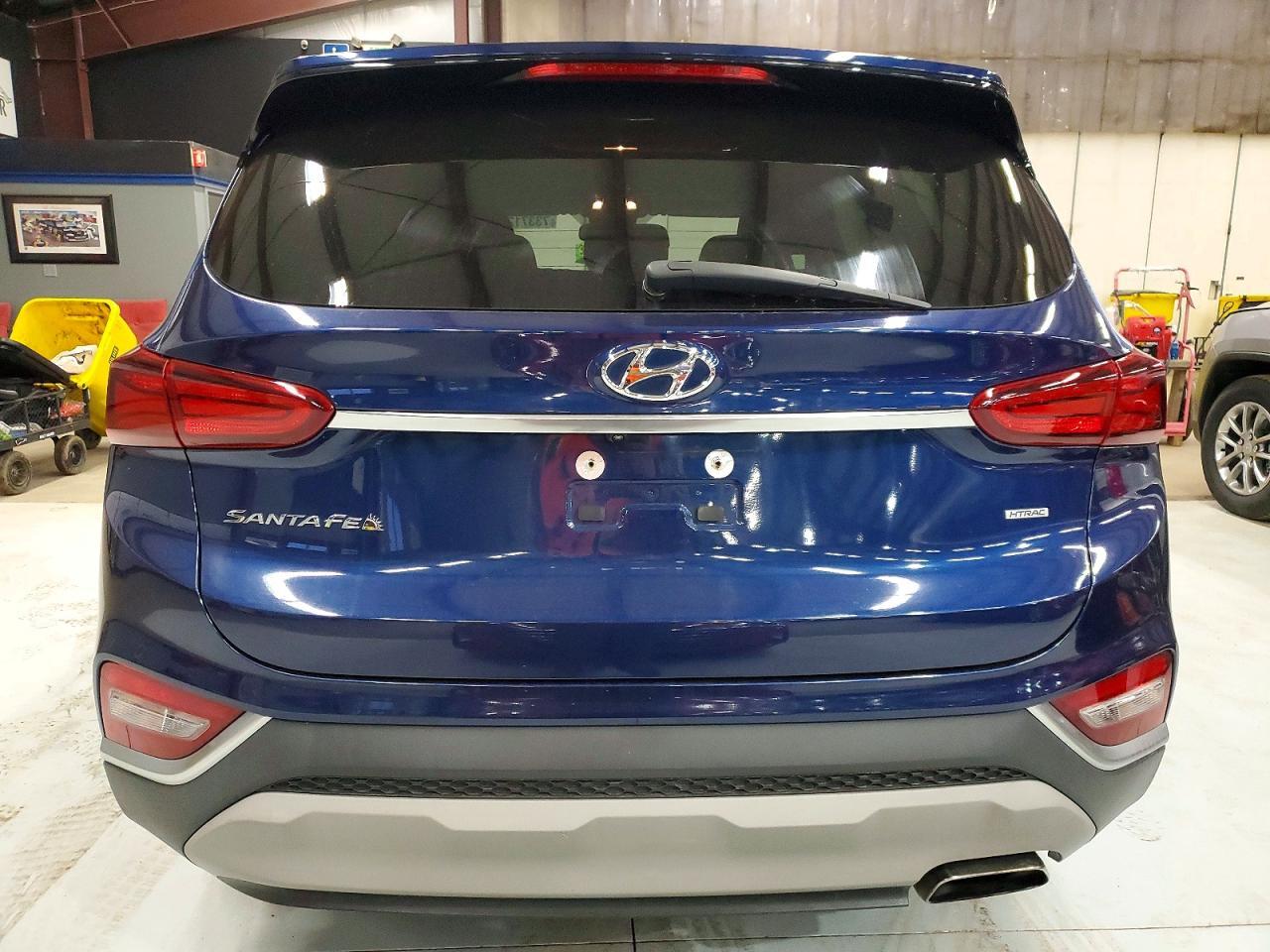 2019 Hyundai Santa Fe Se - Фото 6