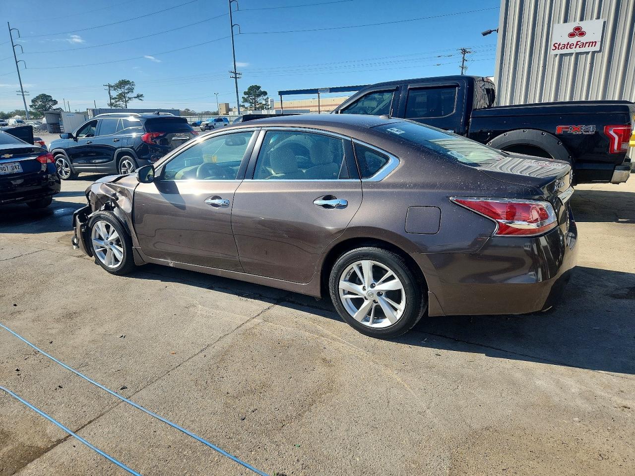 2015 Nissan Altima 2.5 Sv - Image 2