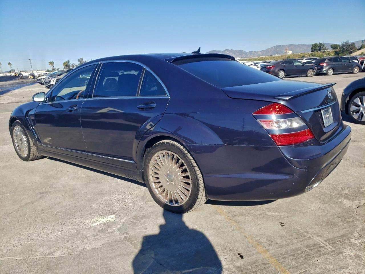 2007 Mercedes-Benz S 550 - Image 2