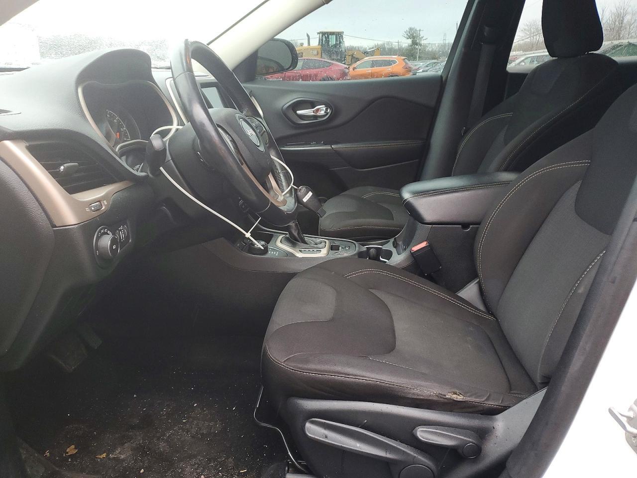 2015 Jeep Cherokee Latitude - Фото 7