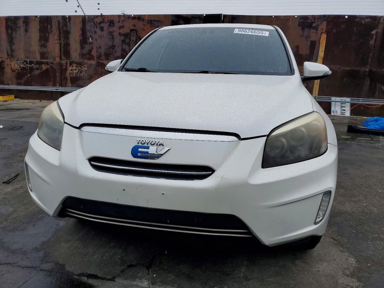 2013 Toyota Rav4 Ev - Image 5