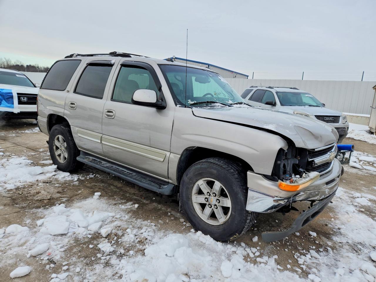 2004 Chevrolet Tahoe K1500 - Фото 4