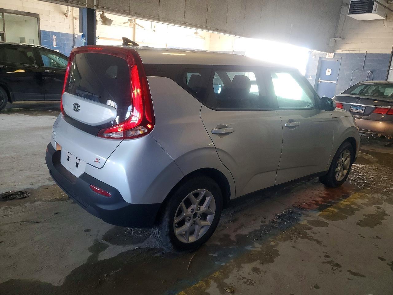 2020 Kia Soul Lx - Image 3