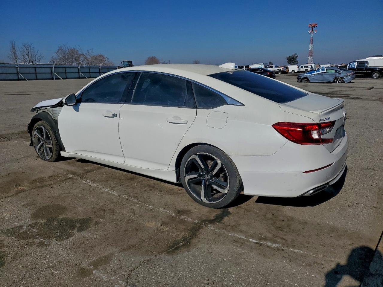 2019 Honda Accord Sport - Фото 2