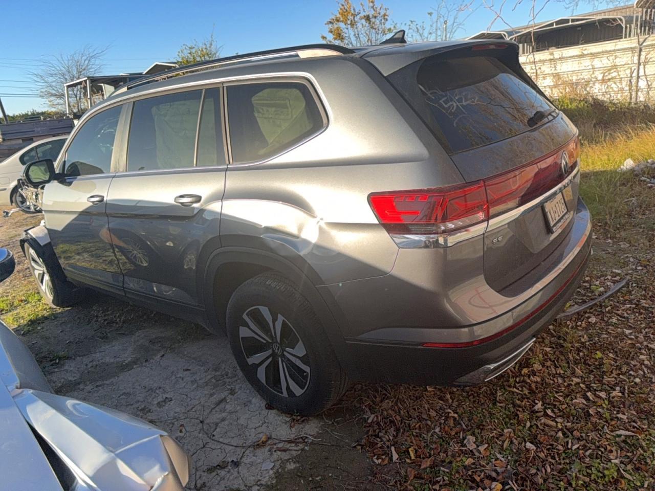 2024 Volkswagen Atlas Se - Фото 3