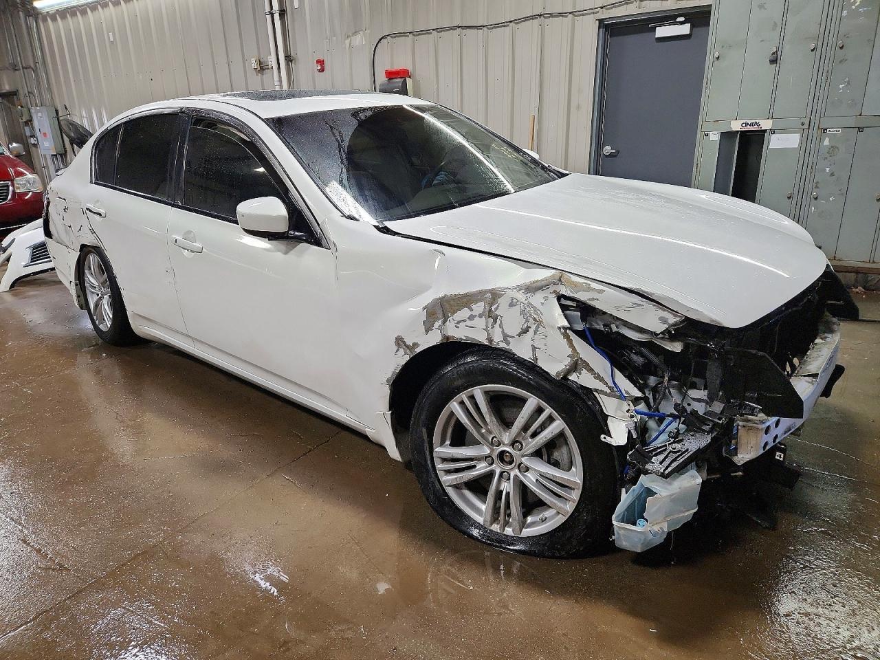2013 Infiniti G37 - Фото 4