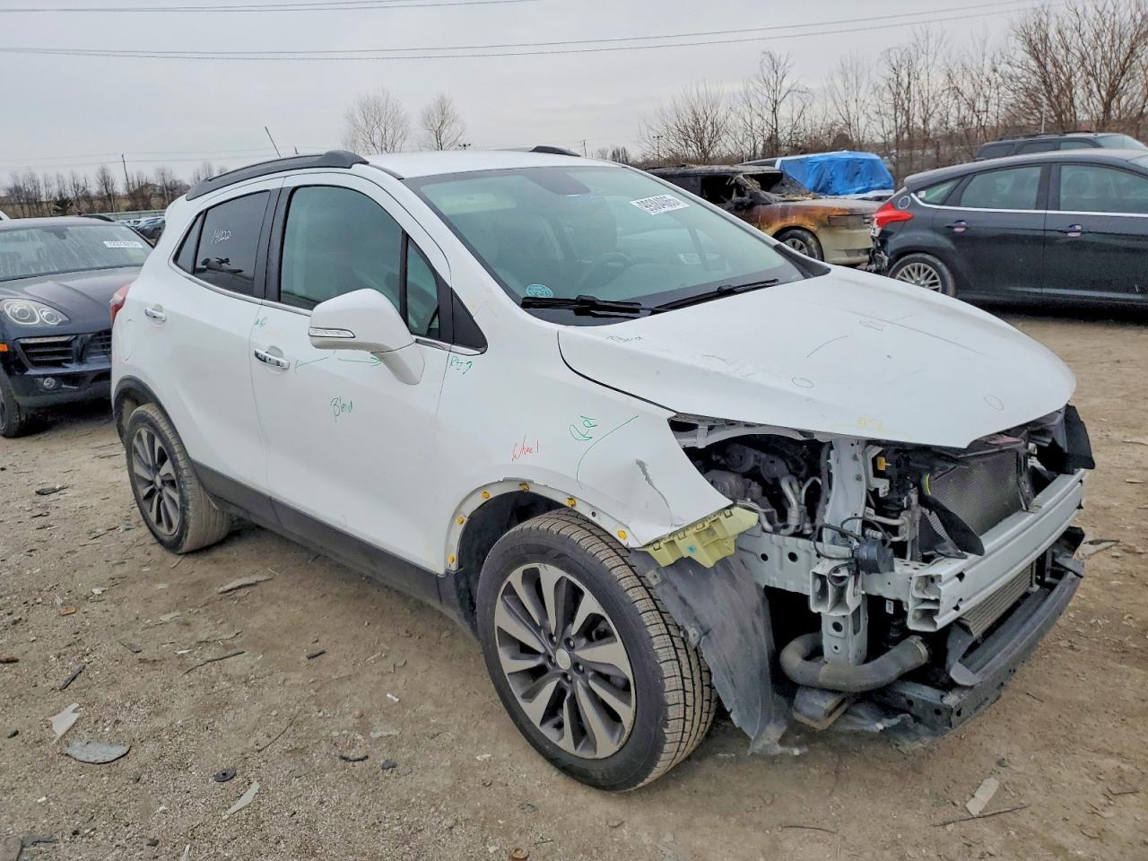 2018 Buick Encore Essence - Фото 4