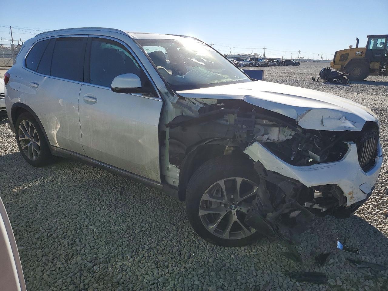 2019 BMW X5 xDrive50I - Image 4
