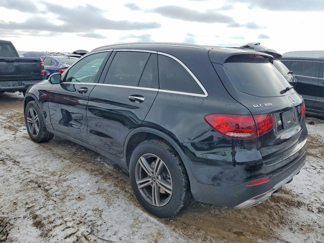2021 Mercedes-Benz Glc 300 4Matic - Фото 2