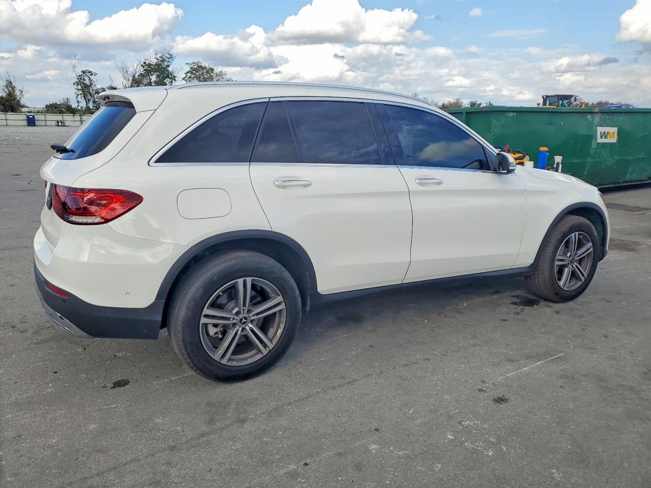 2021 Mercedes-Benz Glc 300 - Фото 3