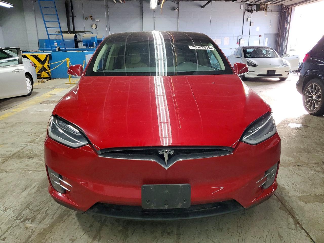 2018 Tesla Model X - Фото 5
