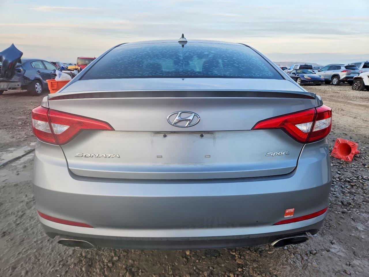 2016 Hyundai Sonata Sport - Image 6
