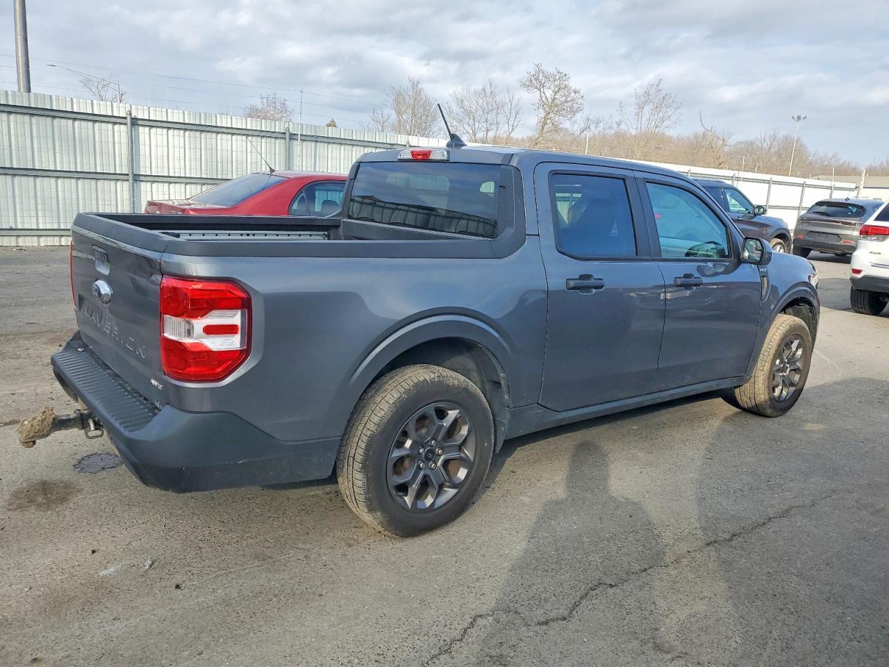 2022 Ford Maverick Xl - Image 3
