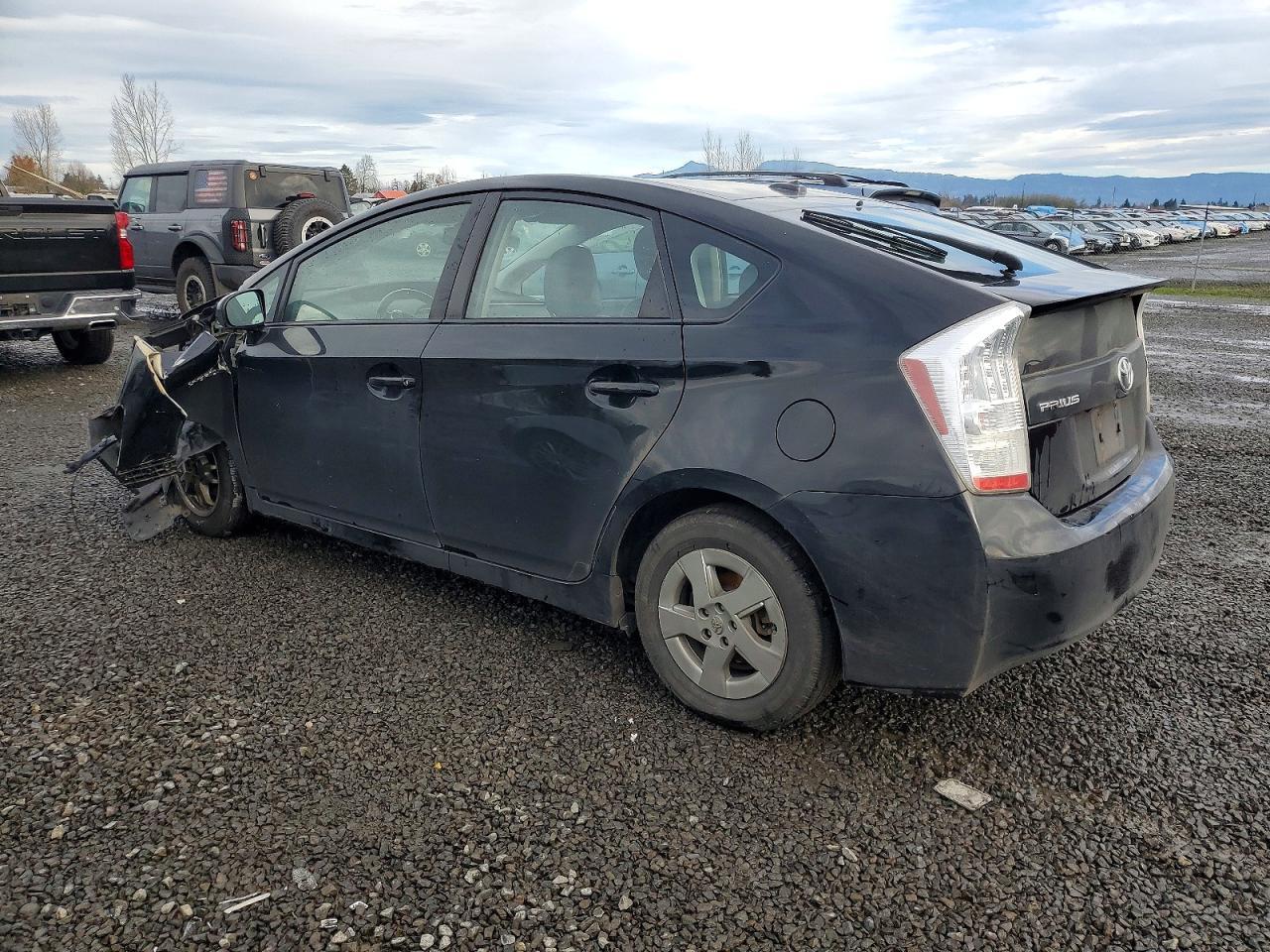 2010 Toyota Prius - Фото 2