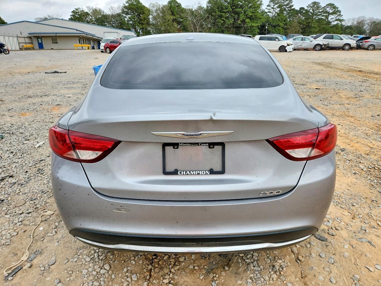 2015 Chrysler 200 Limited - Image 6