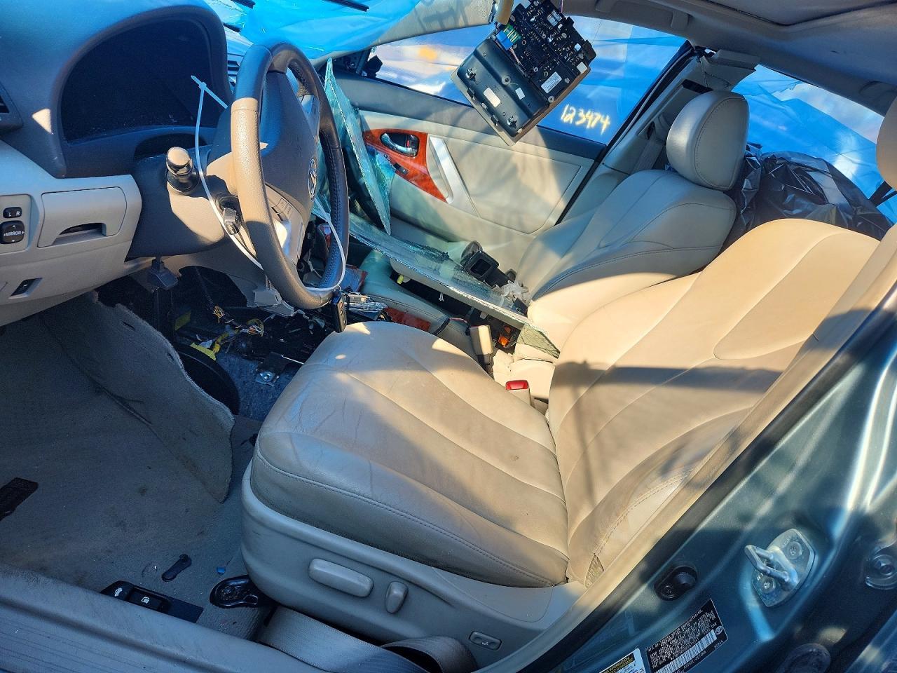 2011 Toyota Camry Base - Image 7
