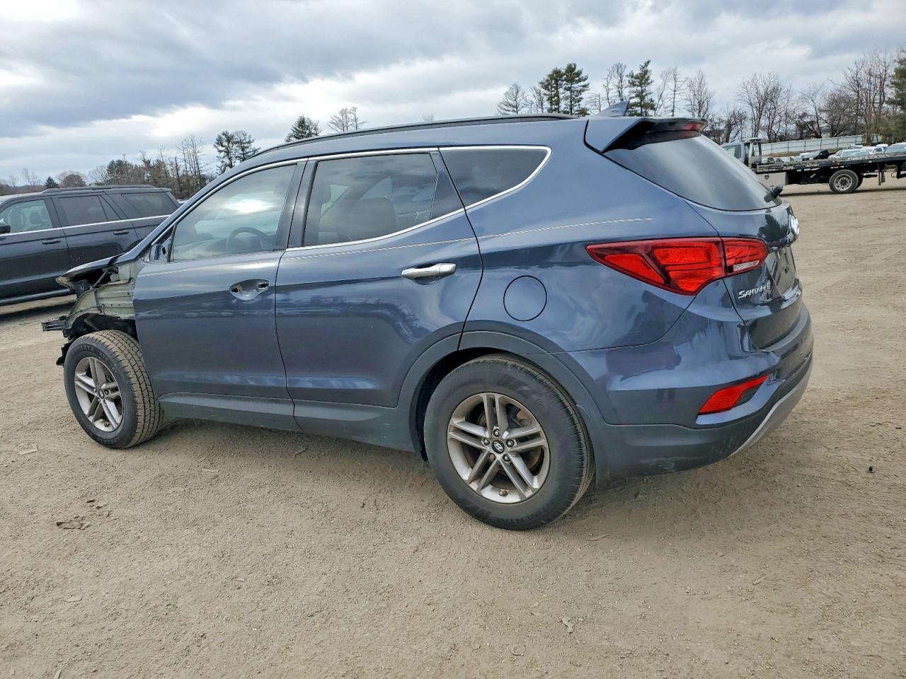 2017 Hyundai Santa Fe Sport - Фото 2