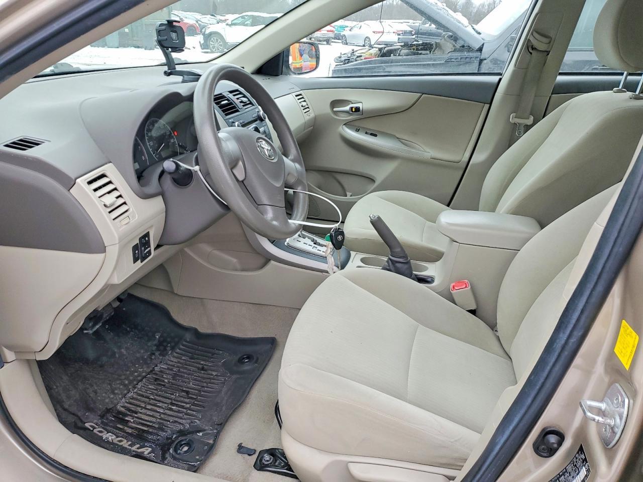 2010 Toyota Corolla Base - Image 7