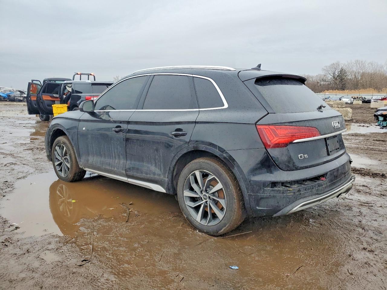 2021 Audi Q5 Premium Plus - Фото 2