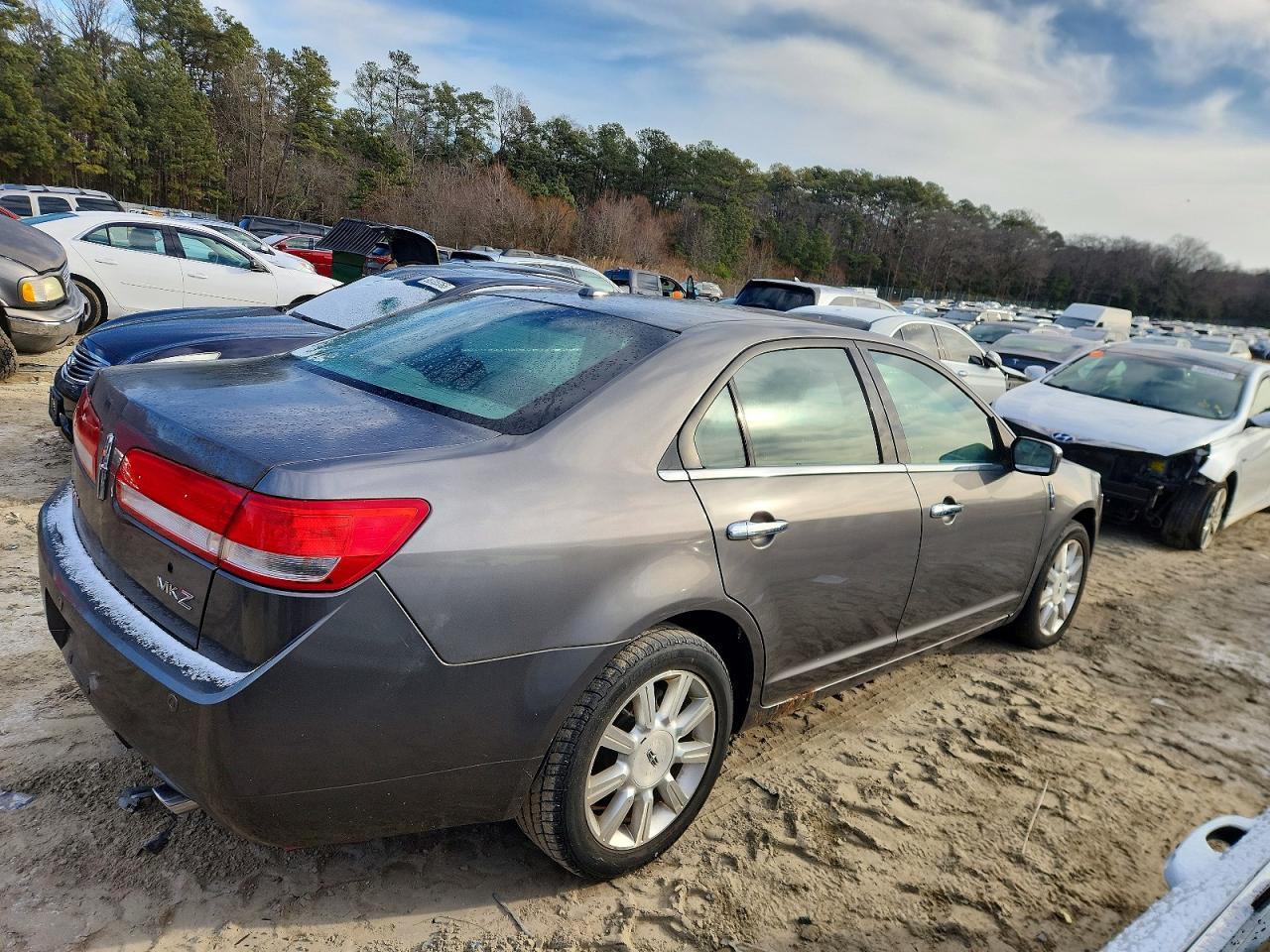 2014 Lincoln Mkz - Image 3