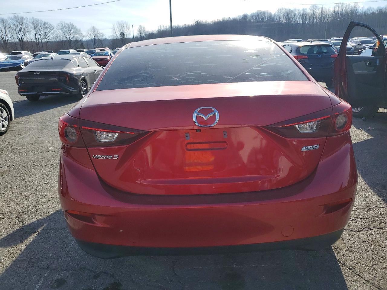 2018 Mazda 3 Sport - Image 6