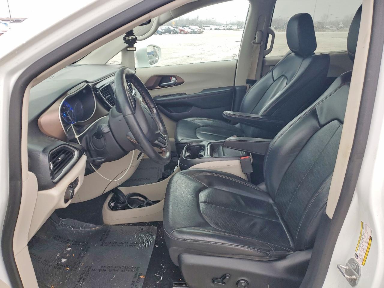 2019 Chrysler Pacifica Touring L - Фото 7