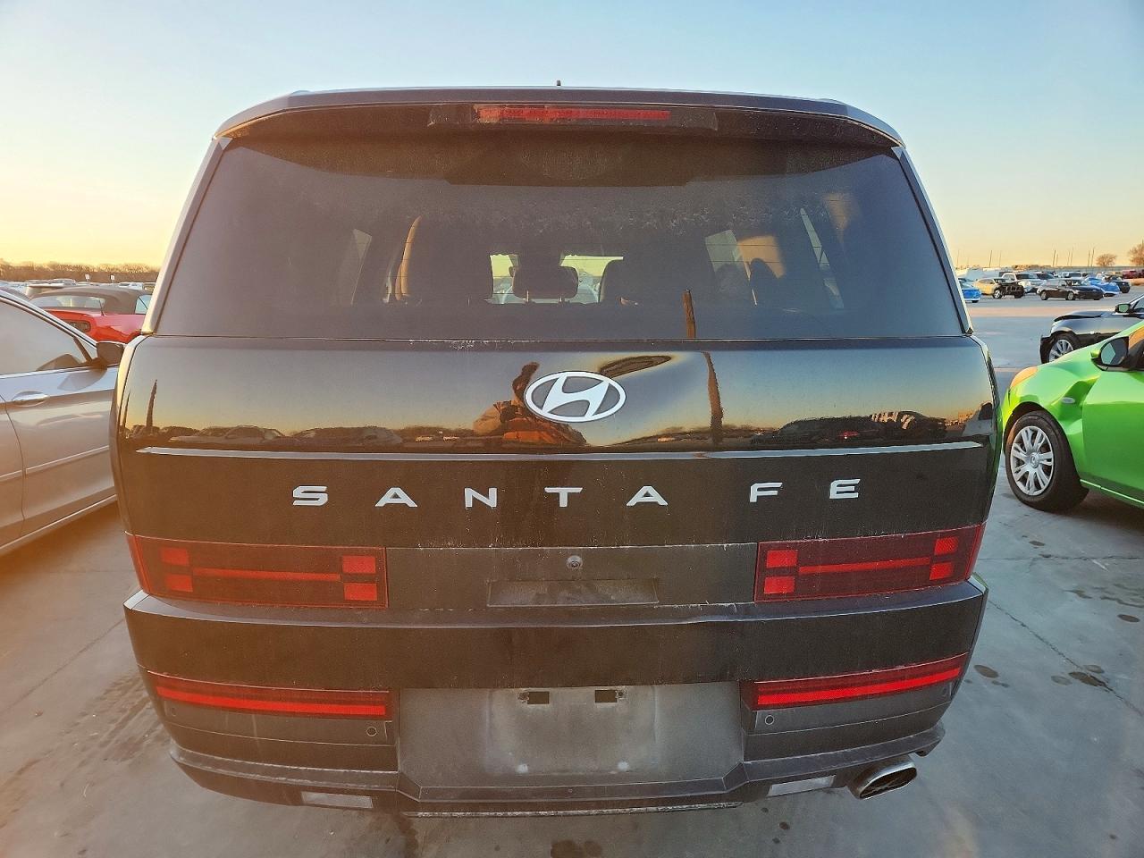 2024 Hyundai Santa Fe - Image 6