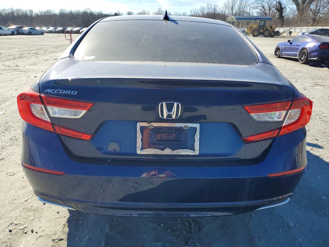 2019 Honda Accord - Image 6