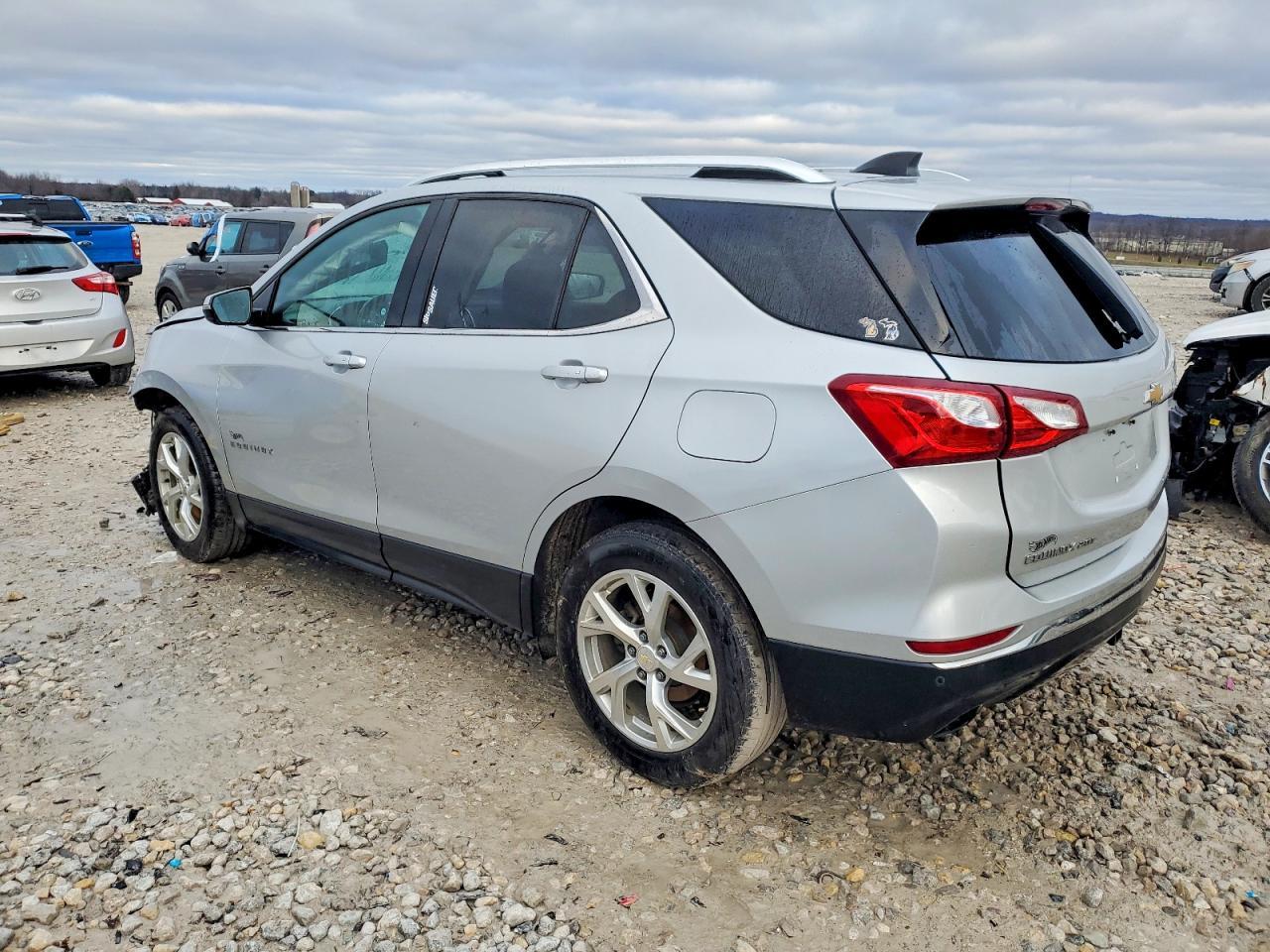 2018 Chevrolet Equinox Lt - Фото 2