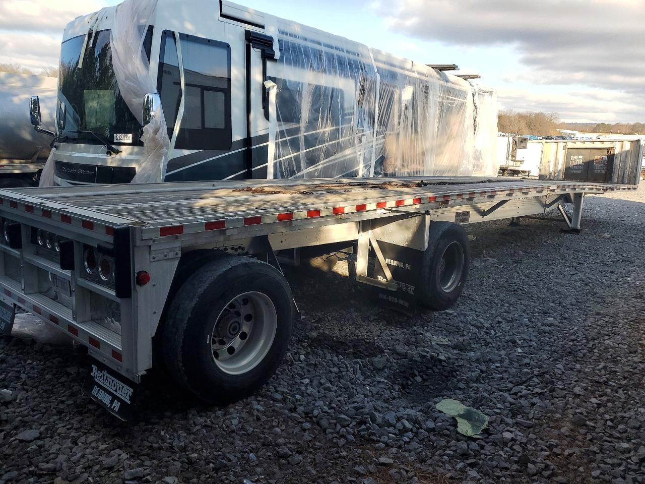 2019 Reitnouer Flatbed Trailer - Фото 4