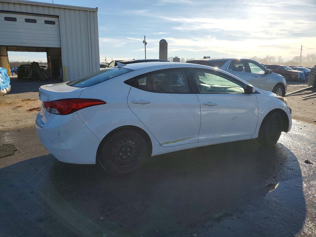 2012 Hyundai Elantra Gls - Image 3
