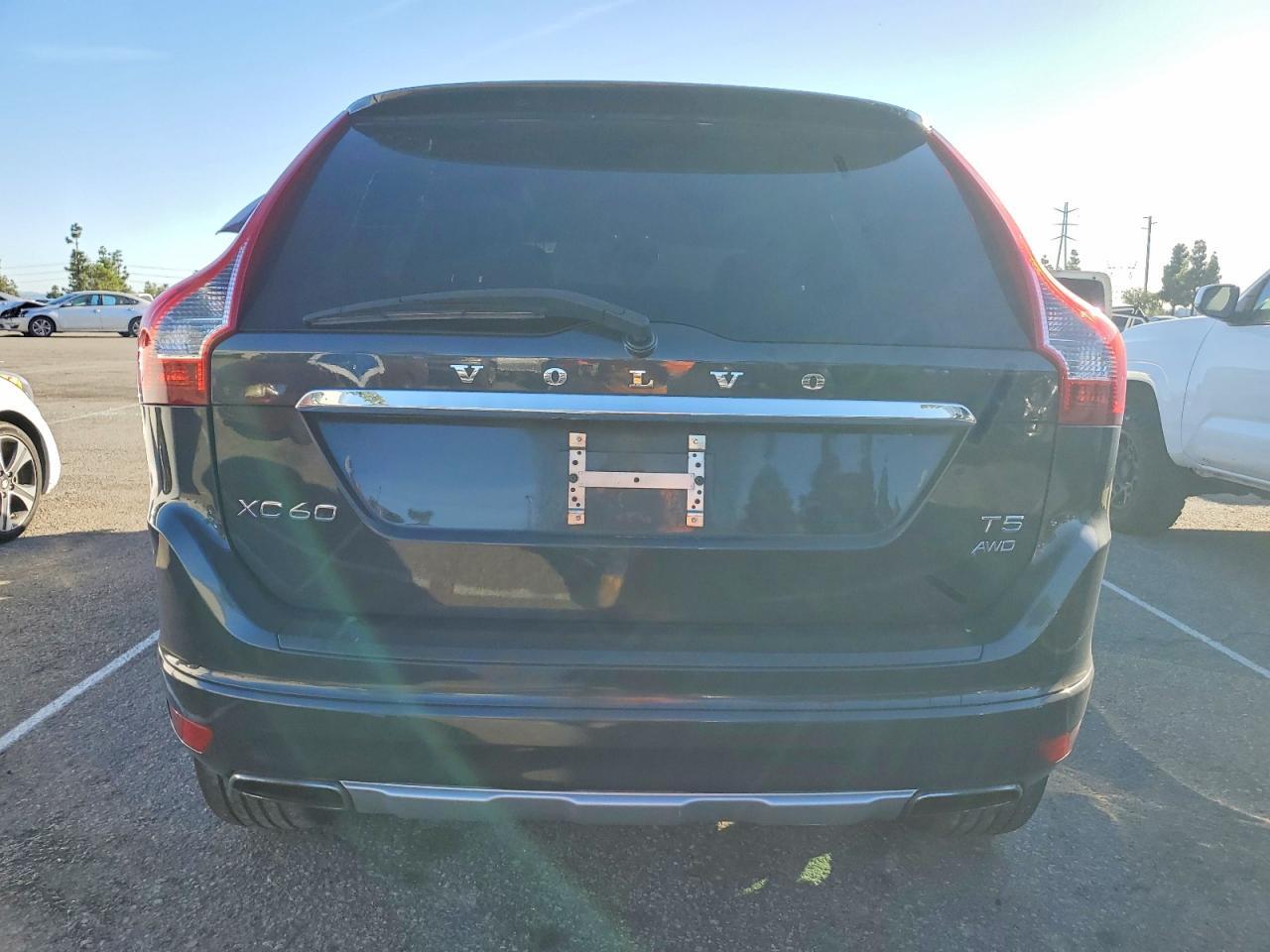 2015 Volvo Xc60 T5 Premier - Image 6