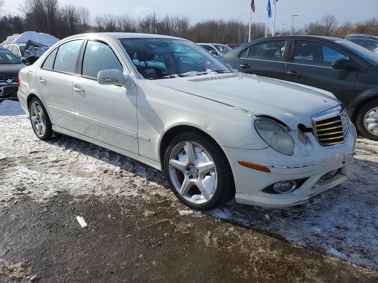 2009 Mercedes-Benz E 350 4Matic - Фото 4