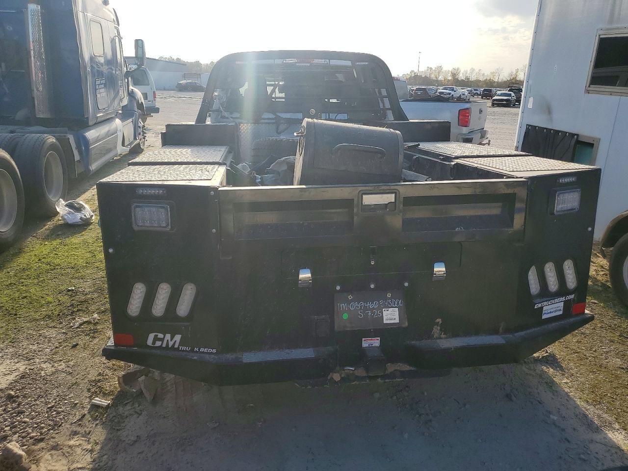 2025 Ford F350 Super Duty Utility / Service Truck - Фото 6