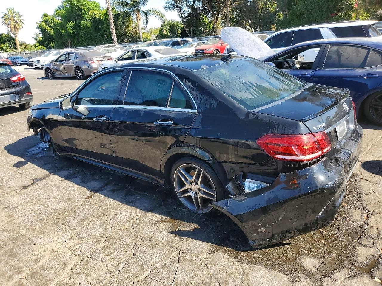 2014 Mercedes-Benz E 350 4Matic - Image 2