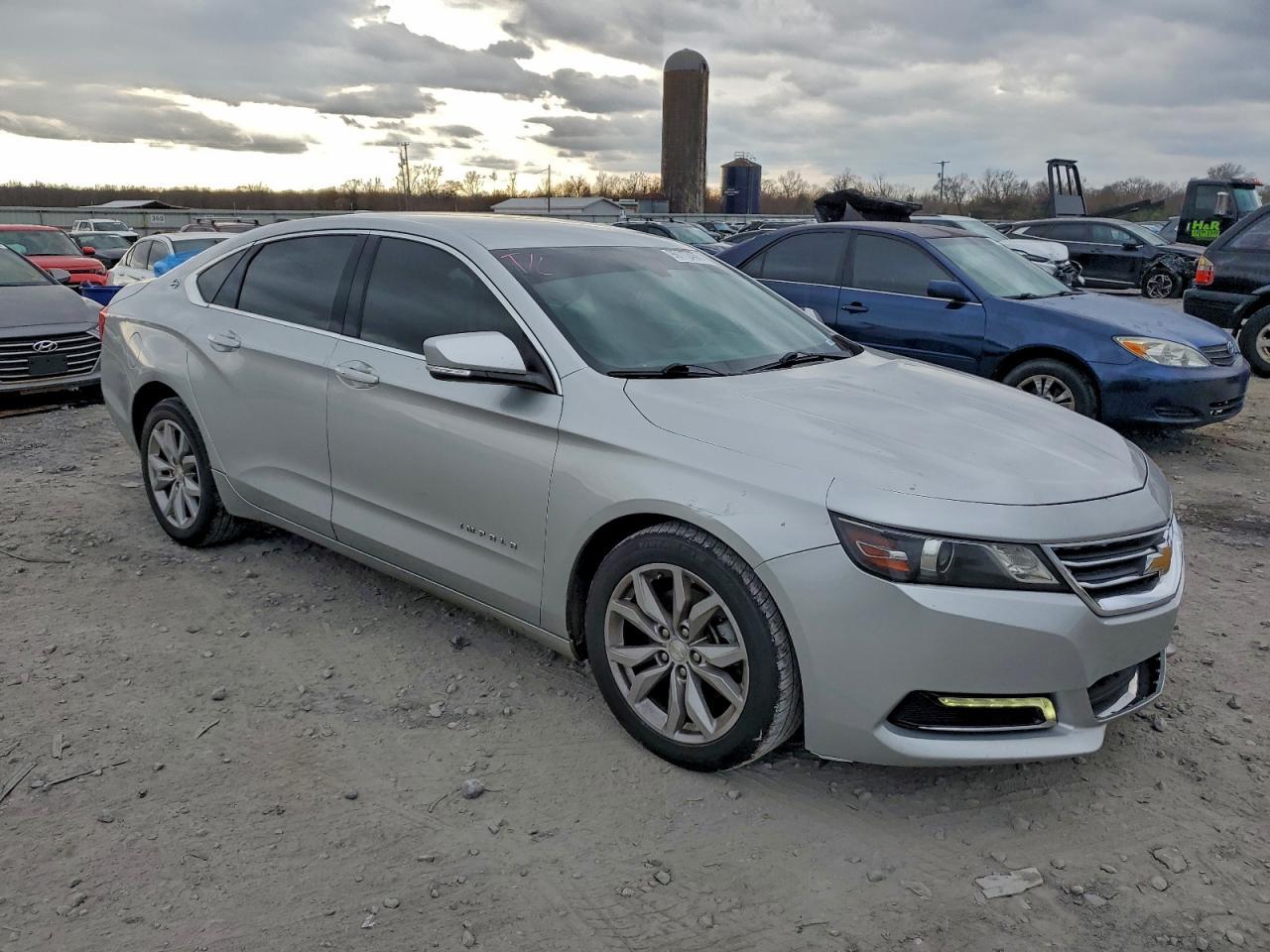 2020 Chevrolet Impala Lt - Image 4