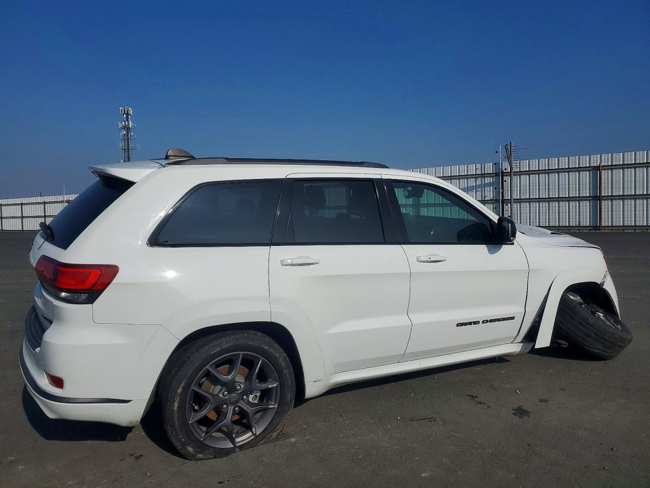 2020 Jeep Grand Cherokee Limited - Image 3