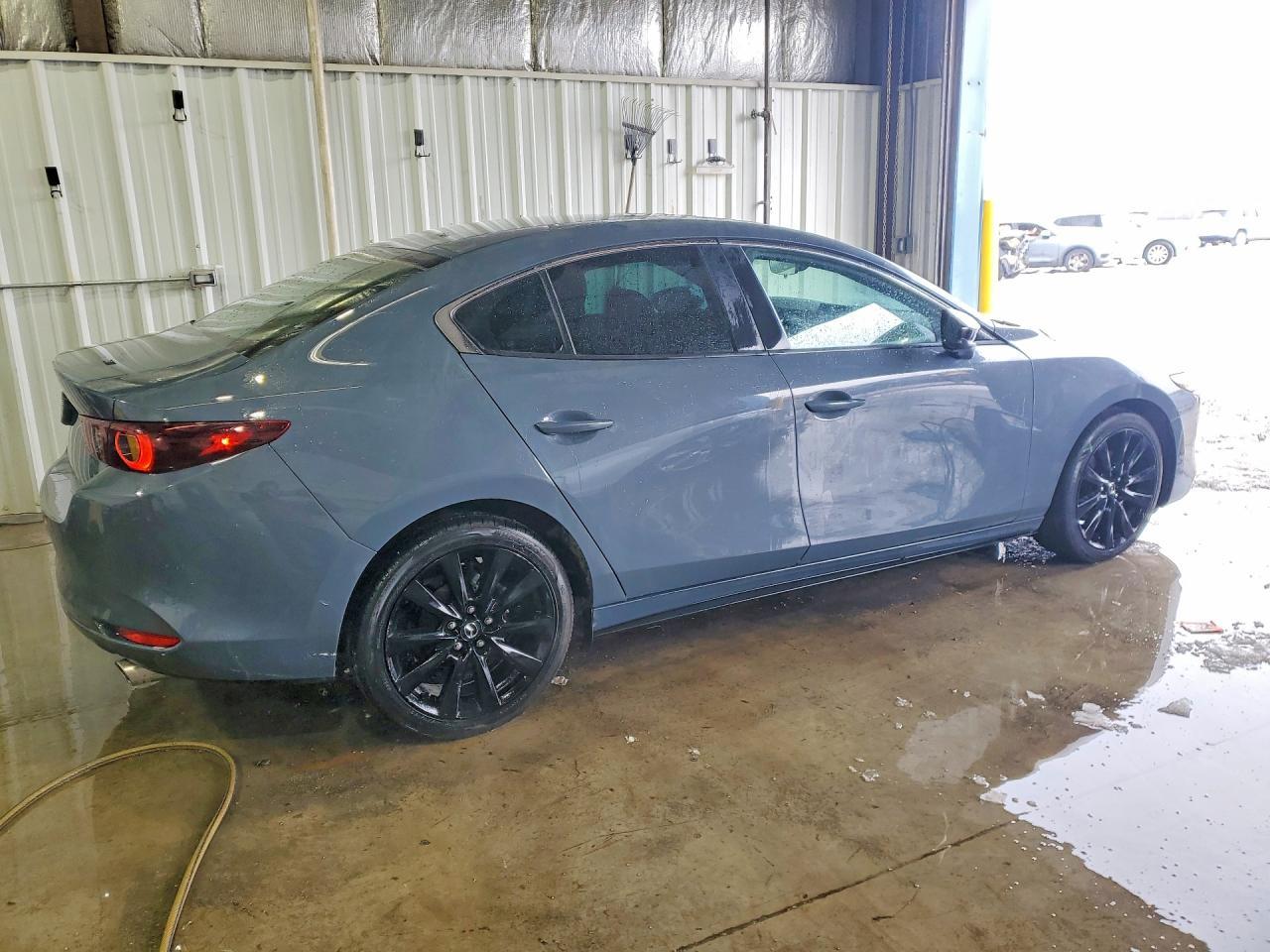 2024 Mazda 3 Preferred - Фото 3