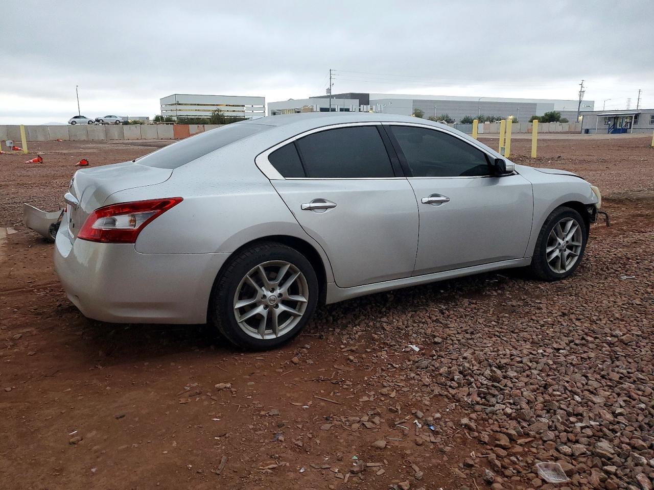 2011 Nissan Maxima S - Фото 3