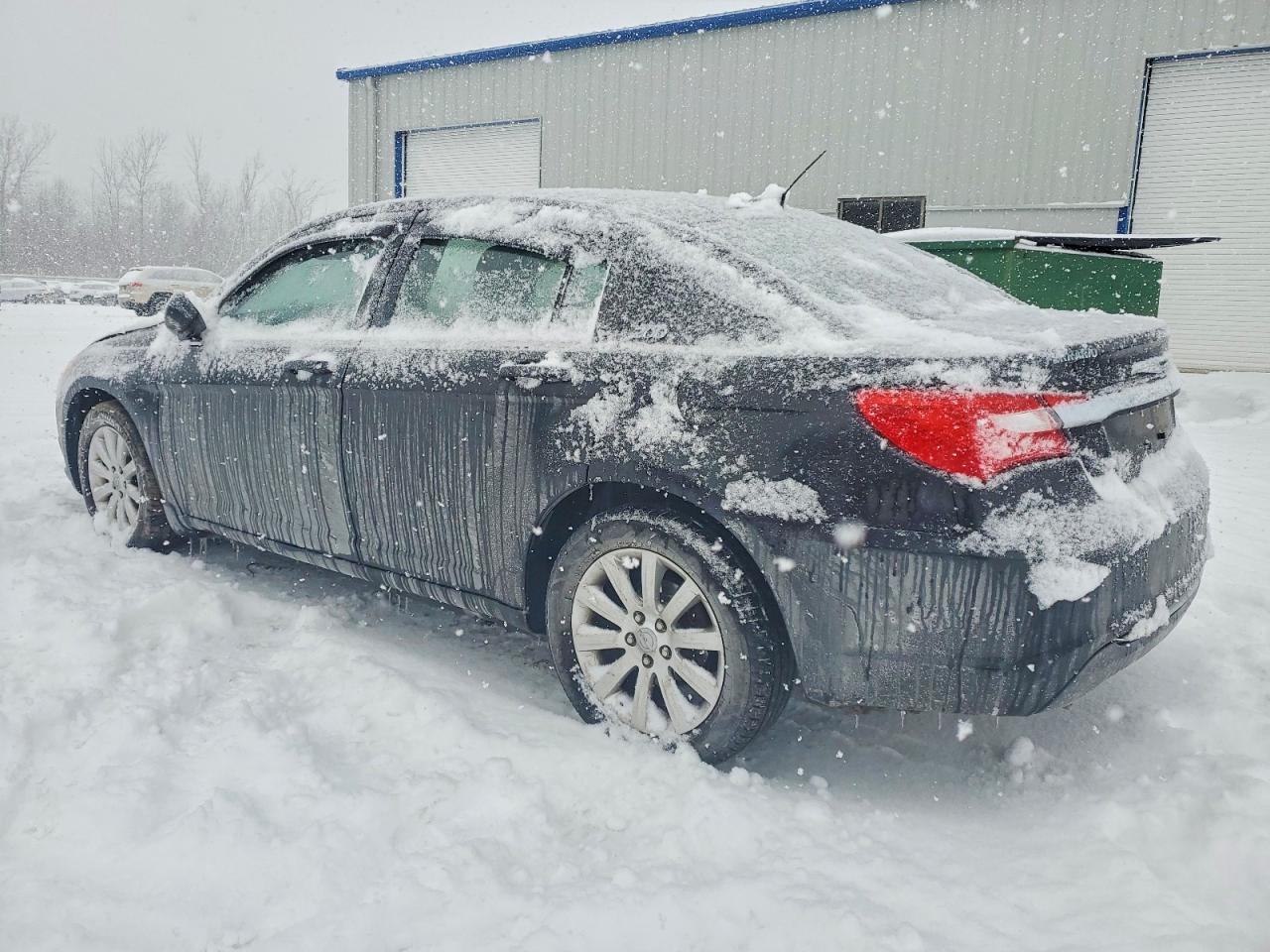 2012 Chrysler 200 Touring - Image 2