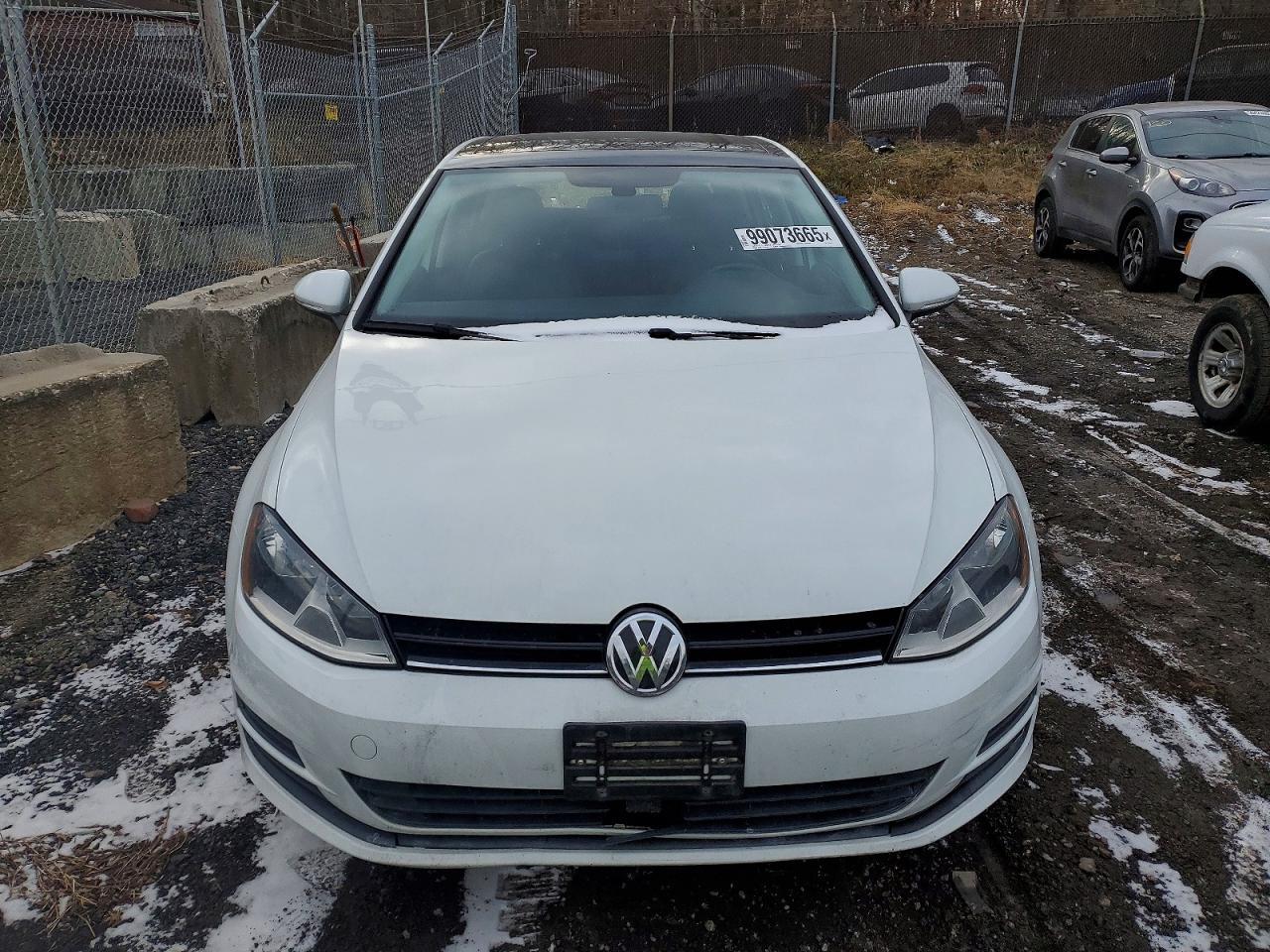 2017 Volkswagen Golf S - Image 5