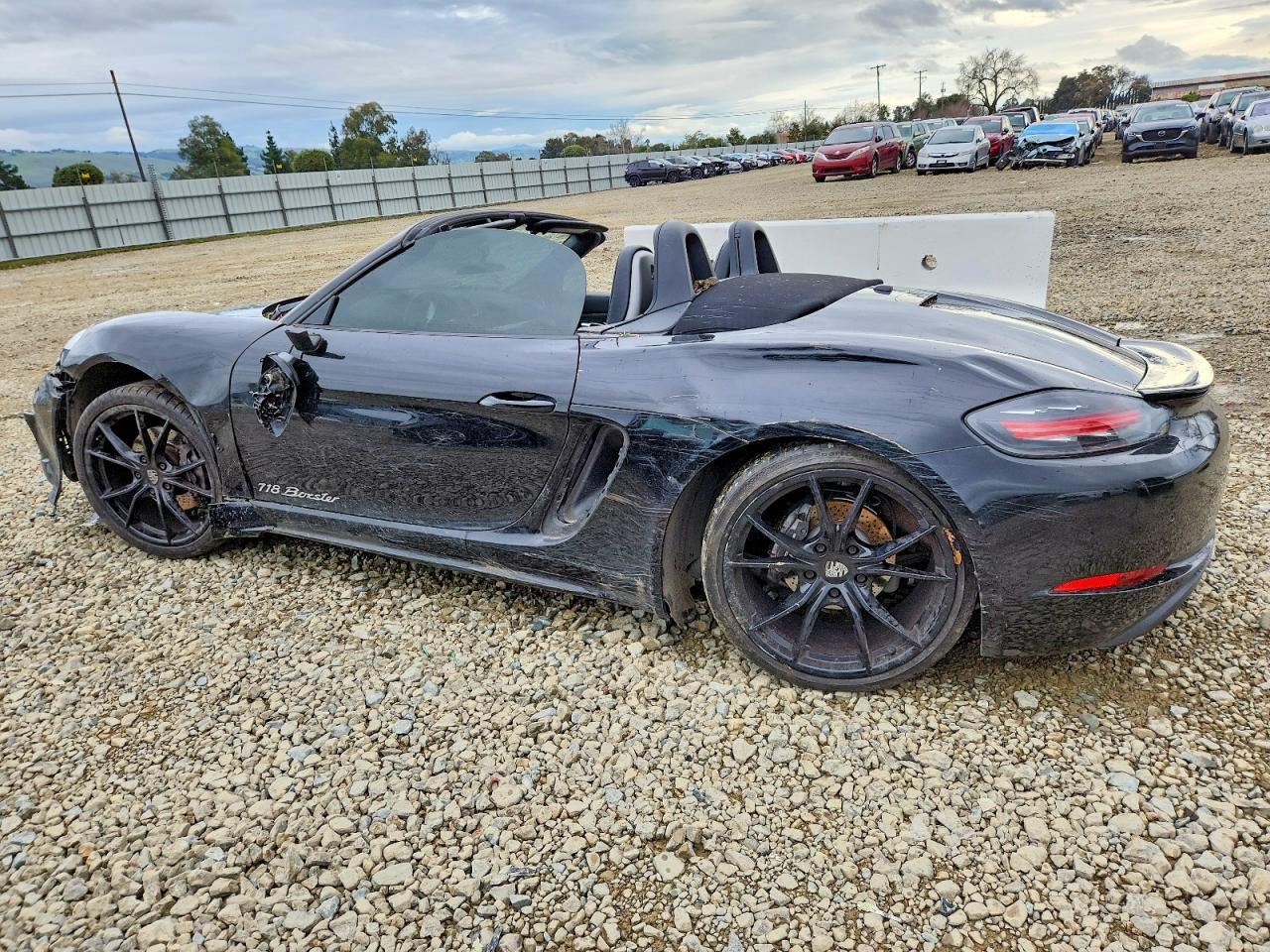 2017 Porsche Boxster - Image 2