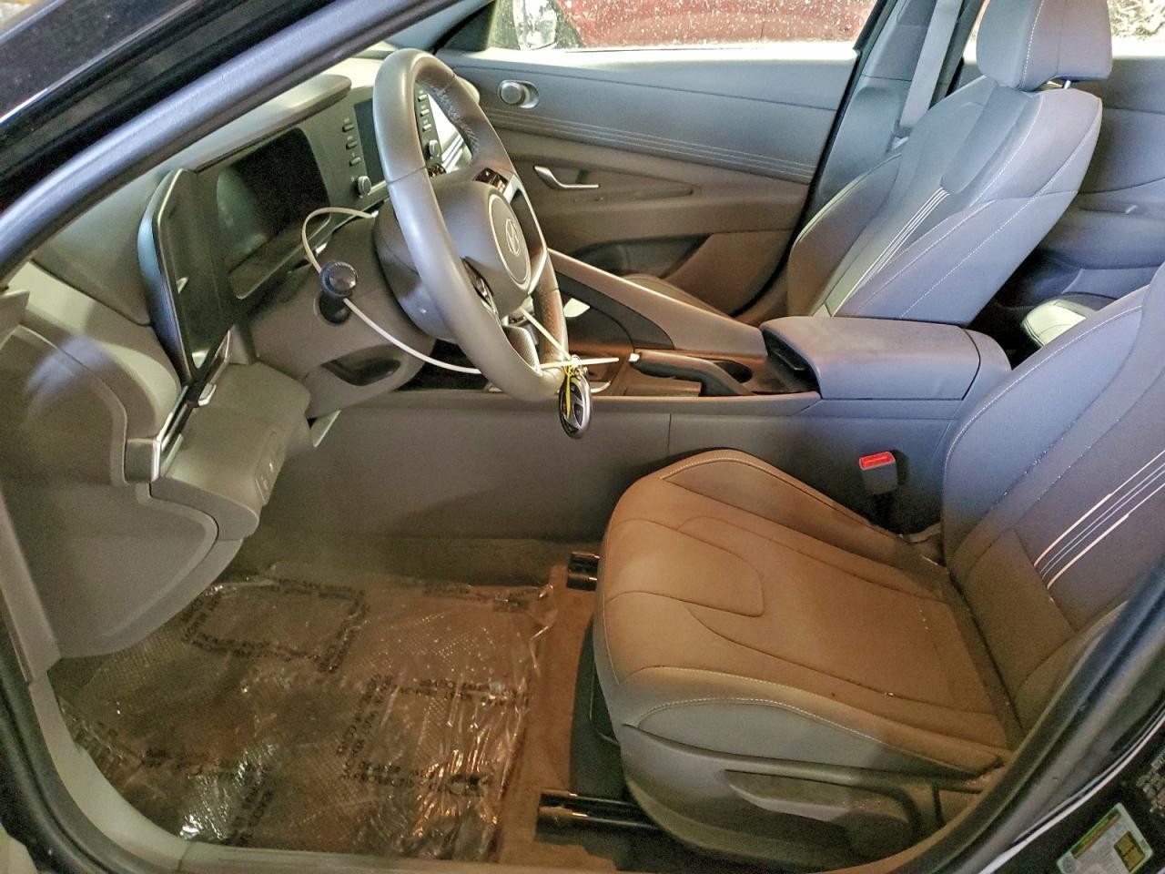 2025 Hyundai Elantra Sel Sport - Фото 7