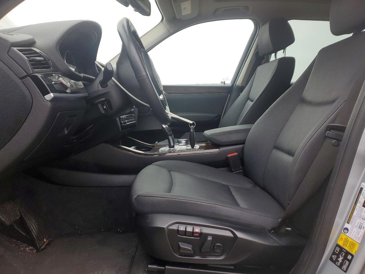 2017 BMW X3 xDrive28I - Фото 7