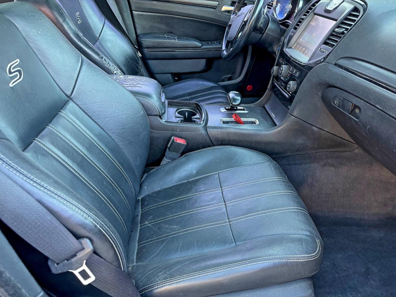 2013 Chrysler 300 S - Фото 5