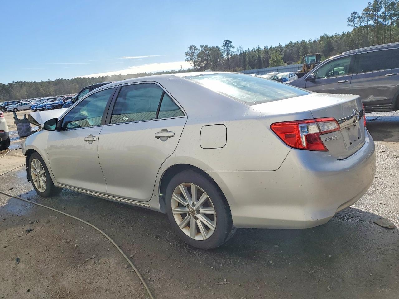 2012 Toyota Camry Xle - Фото 2