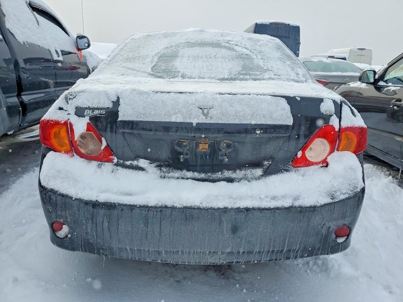 2010 Toyota Corolla Base - Фото 6