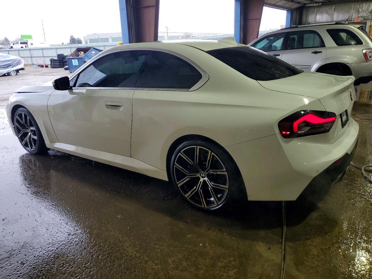 2022 BMW Motorrad 230I - Фото 2