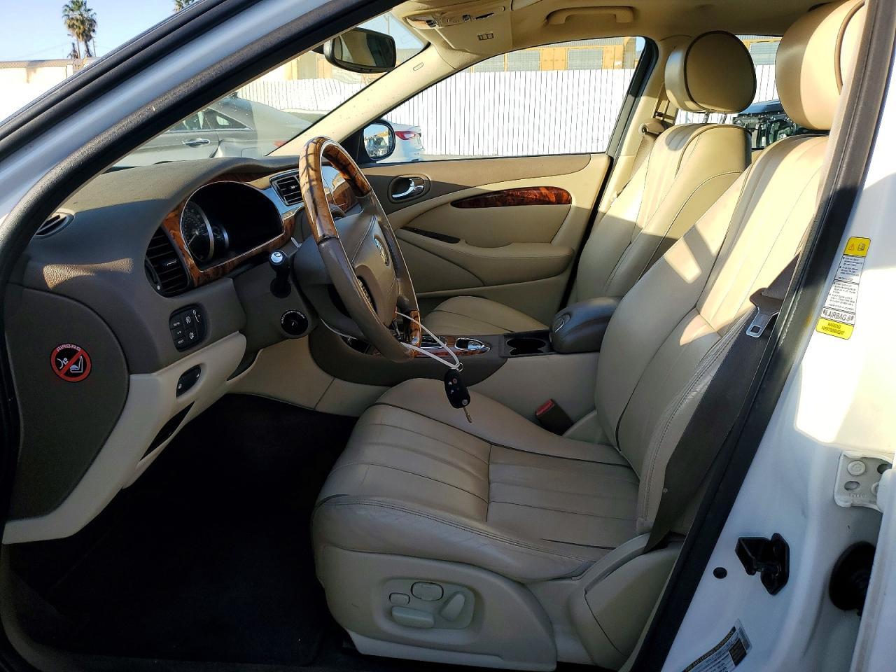 2007 Jaguar S-Type - Image 7